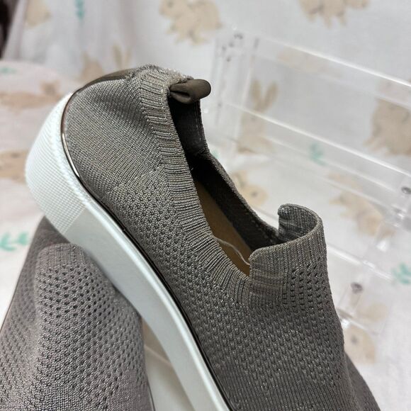 Vintage 7eight Slip ons Size 8M - Picture 3 of 9